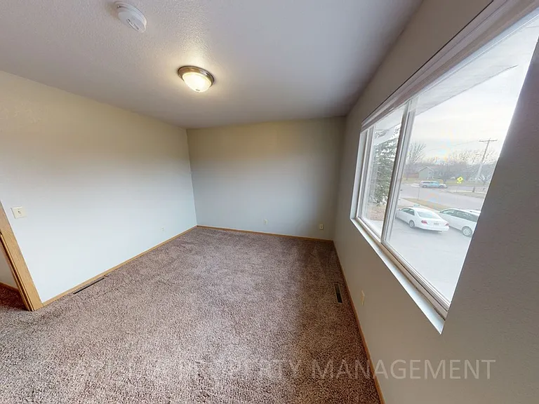 Parkside Apartments — Photo 21