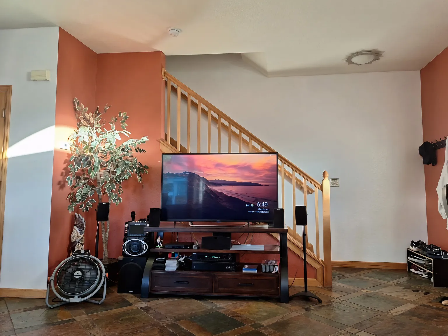 3 bed, 3.5 bath, 1650 sqft, $2,500 — Photo 3