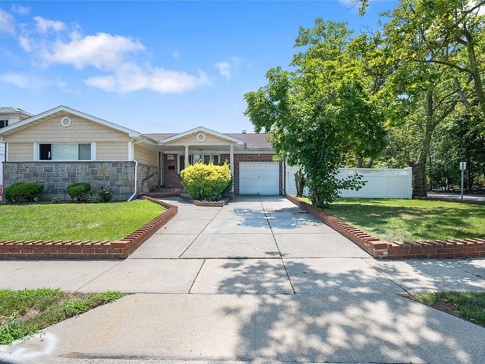1st image of 2331 Baylis Avenue
