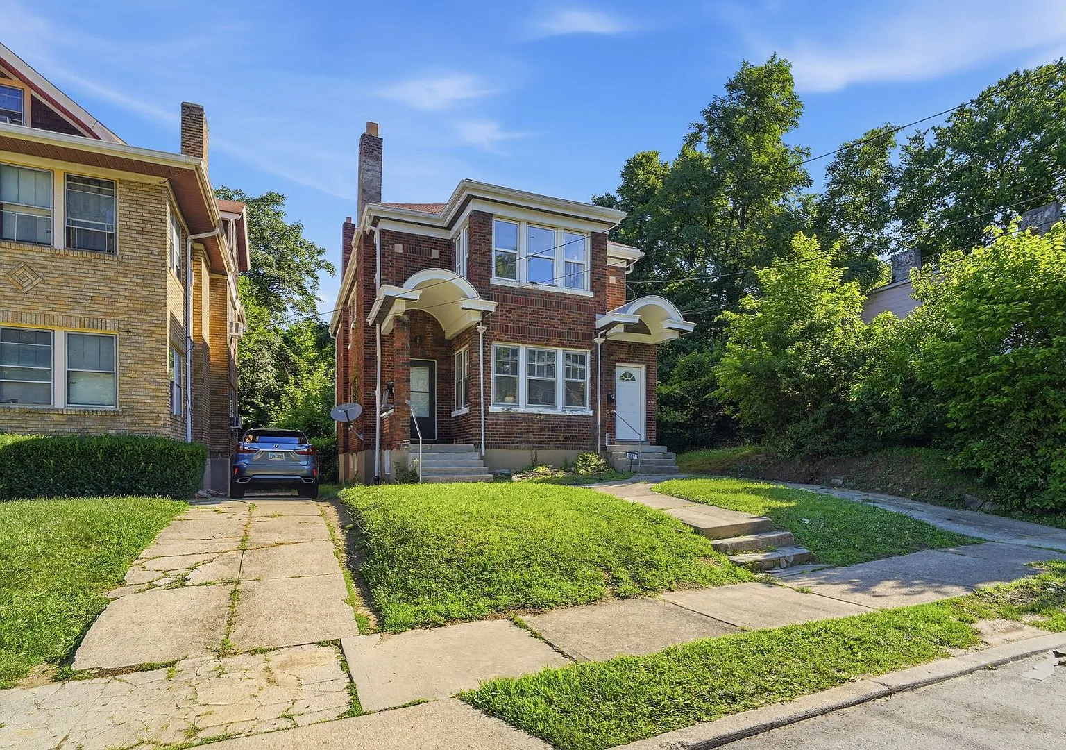 682 Greenwood Avenue — Photo 3