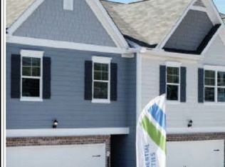 11627 Chatham Dr, Hampton, GA 30228