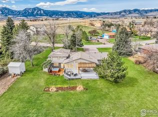 5855 Rustic Knolls Dr, Boulder, CO 80301