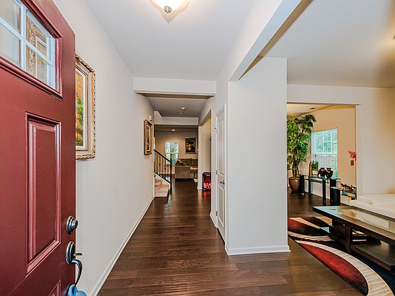 5th image of 2602 Peebles Ln