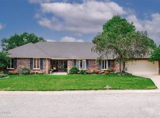 2005 Laura Ln, Joplin, MO 64801