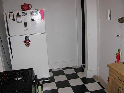 4th image of 569 Eastern Pkwy APT 12