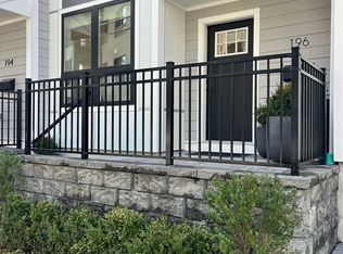 17-31 Charles Park Rd #196, West Roxbury, MA 02132