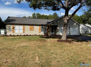 312 Buffalo Creek Dr, Toney, AL 35773