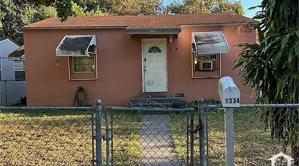 1334 NW 41st St