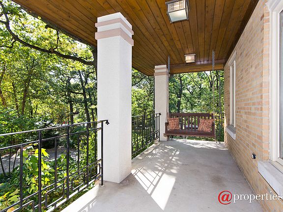 Front Terrace with Swing