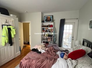 244 River St #3, Cambridge, MA 02139