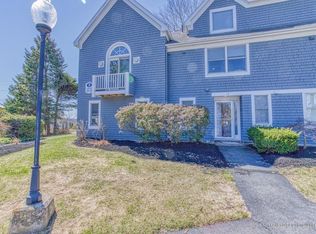 8 McFarland Point Dr UNIT 32, Boothbay Harbor, ME 04538