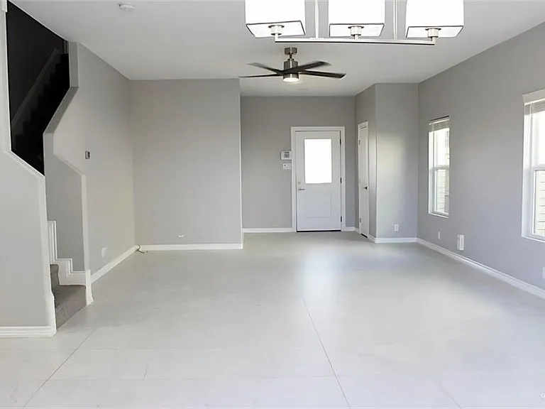 2536 Links Dr — Photo 4