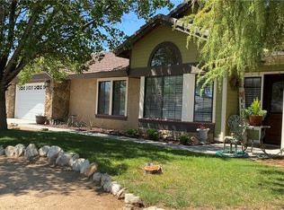 13478 Havasu Rd, Apple Valley, CA 92308