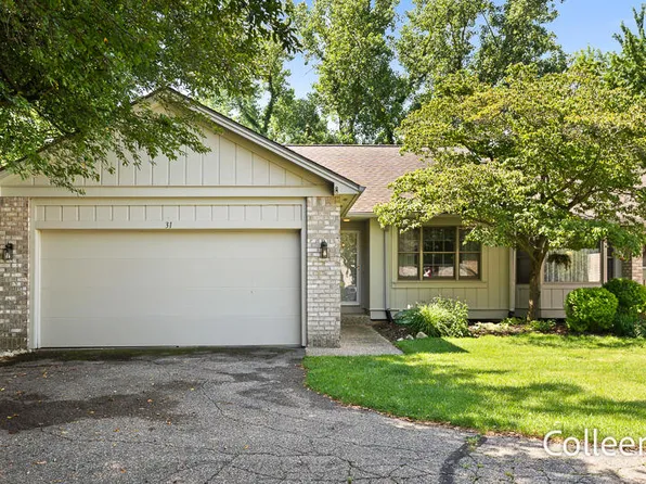 31 Skyline Cir NW, Grand Rapids, MI 49504