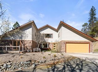 4490 Foots Creek Rd, Gold Hill, OR 97525