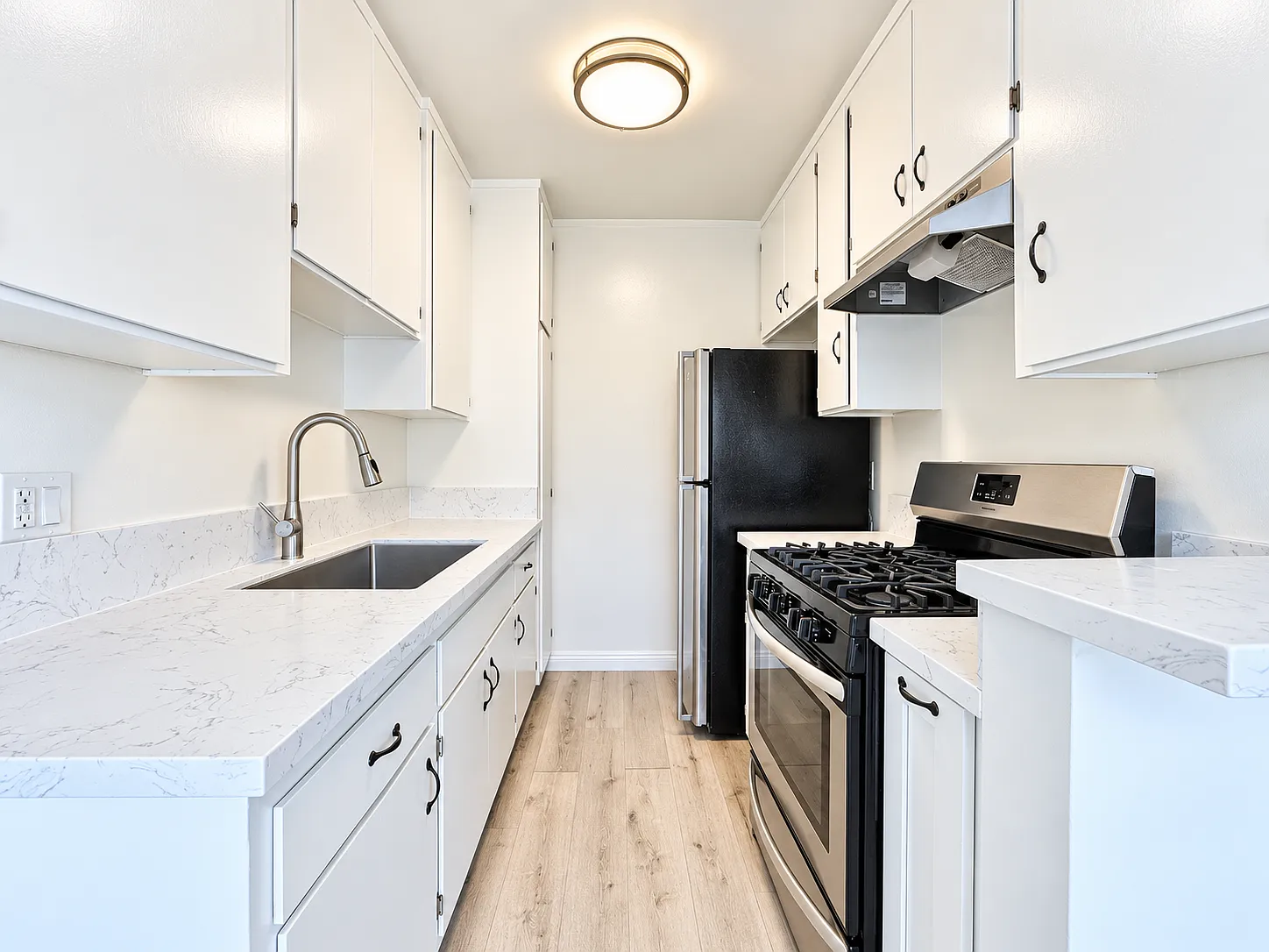 2 bed, $2,380 — Photo 2