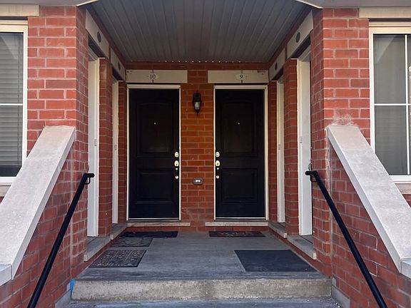 2nd image of 2488 Post Rd #9