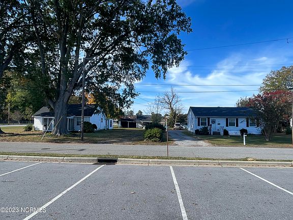 5th image of 107 Lawrence Street