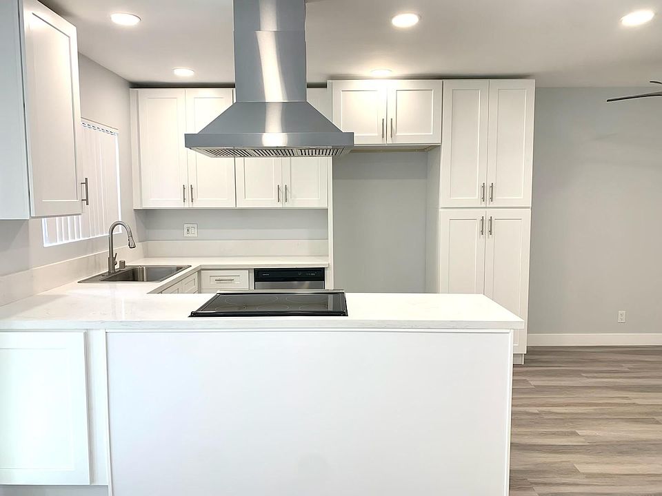 1st image of 420 W Queen St APT 2