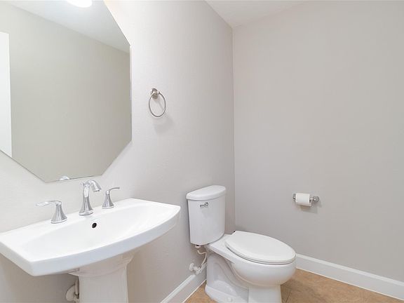 4th image of 14010 Robbie Creek Ln