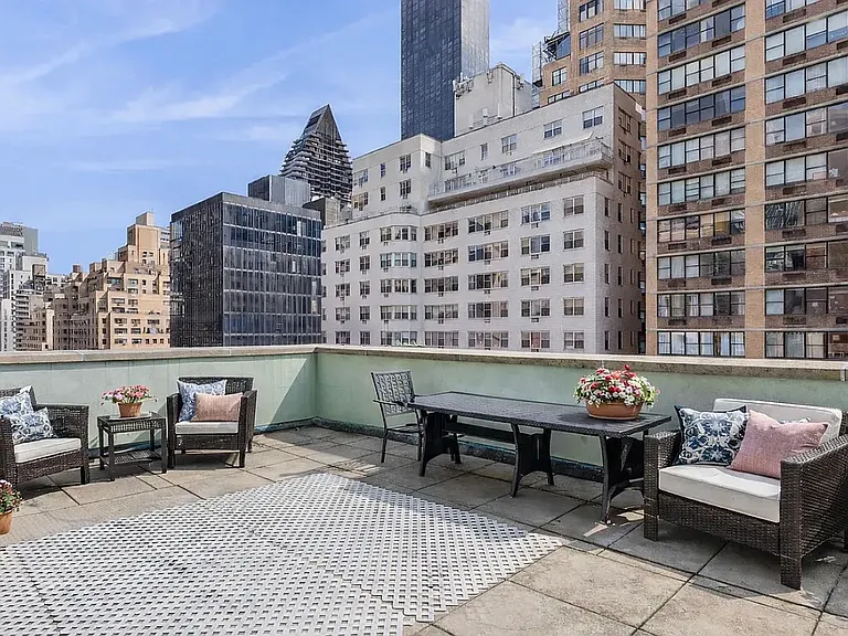 845 2nd Ave #6B — Photo 8