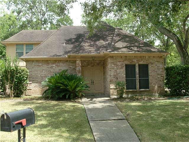 1st image of 2107 Richmond Dr