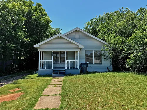 2604 Wenonah Ave Photo 1