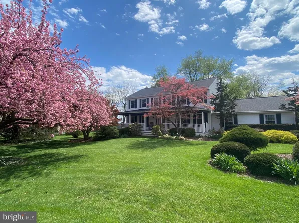 5905 Char Leigh Cir, Frederick, MD 21703