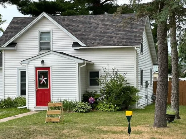 220 South FRANKLIN STREET, Stanley, WI 54768