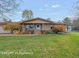 4374 E Freeland Rd, Freeland, MI 48623