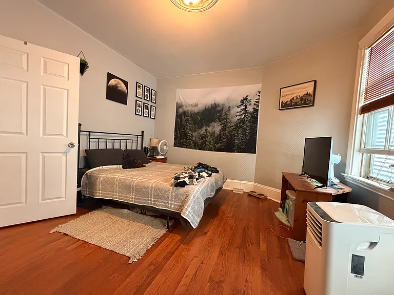18 Washburn St #2 — Photo 21