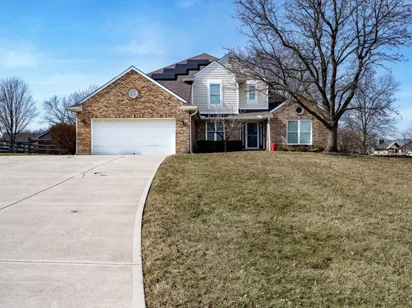 7993 Ivory Hills Dr, West Chester, OH 45069