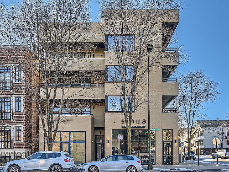 1st image of 3224 N Damen Ave APT 4N