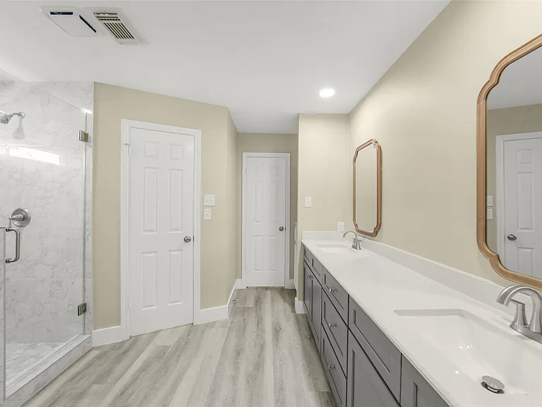 4138 Club Valley Dr — Photo 16