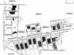 W Creston Rd, Crossville, TN 38571