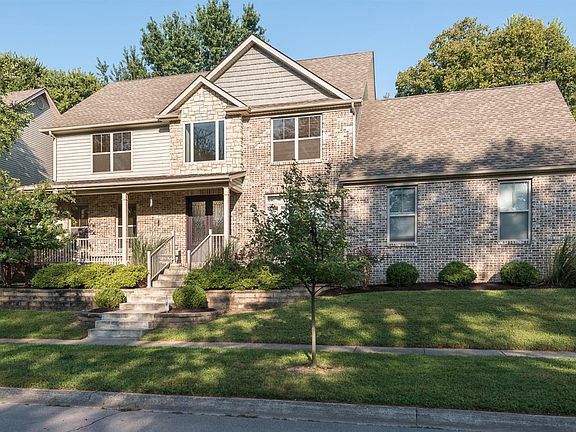 3rd image of 2477 Eastway Dr