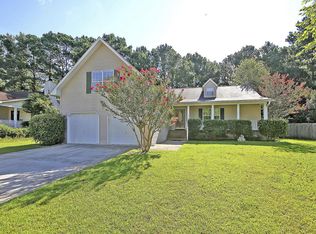 114 Apache Dr, Summerville, SC 29483