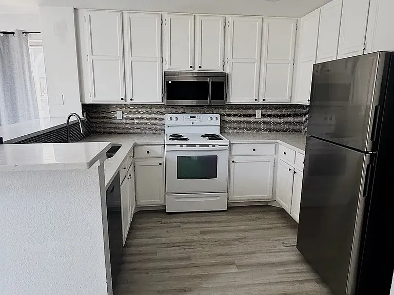 12595 E Tennessee Cir #B — Photo 2