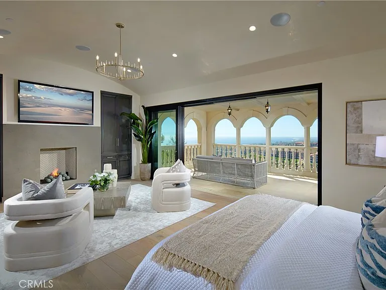3 Del Mar — Photo 28