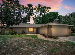 2761 Oak Bend Ct, New Port Richey, FL 34655