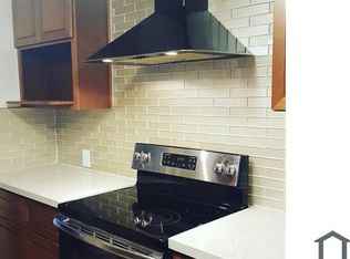 4782 Tompkins Ave APT 4, Oakland, CA