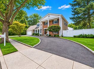 9 Rodney St, Port Jefferson Station, NY 11776