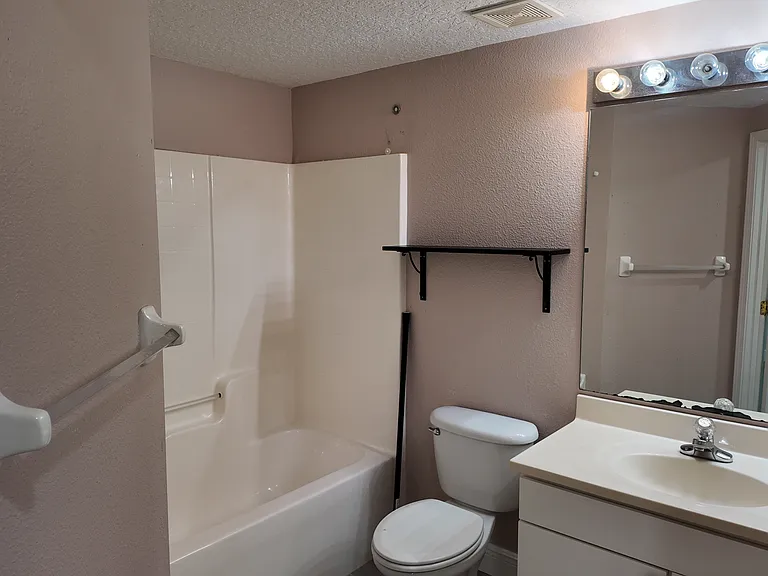 9604 Seadale Ct #101 — Photo 9