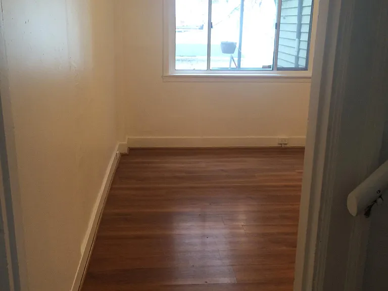 1615 Sterling St — Photo 2