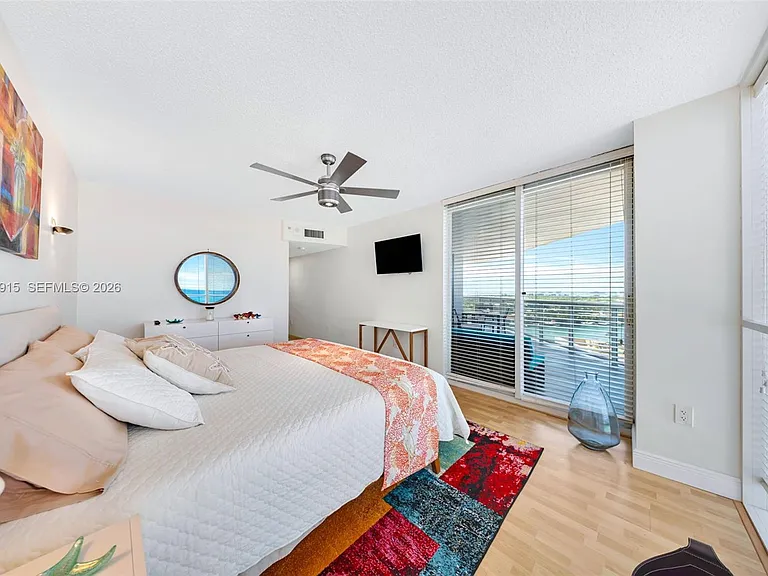 6301 Collins Ave #1708 — Photo 34