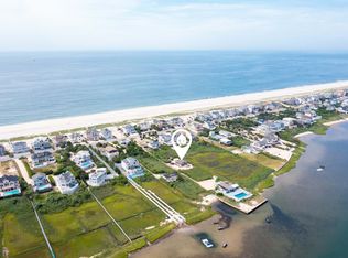 830 Dune Rd, Westhampton Beach, NY 11978