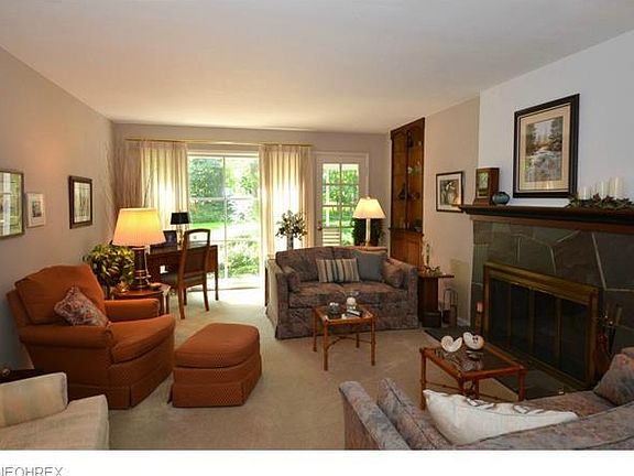 3rd image of 1828 Westhill Blvd