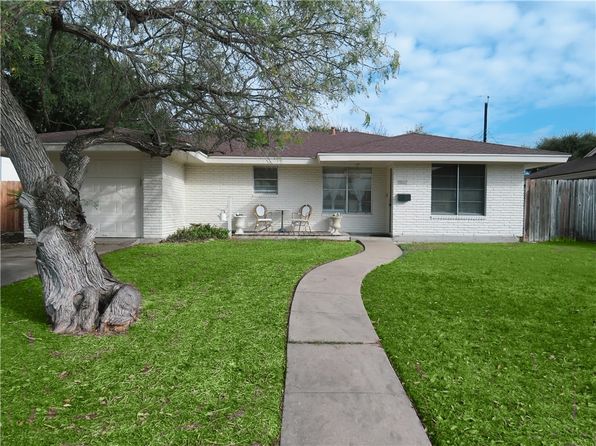 1502 Denver St, Portland, TX 78374
