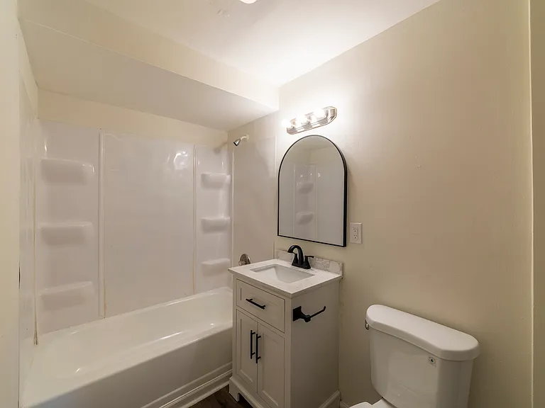 19 Rimbach St #6 — Photo 13