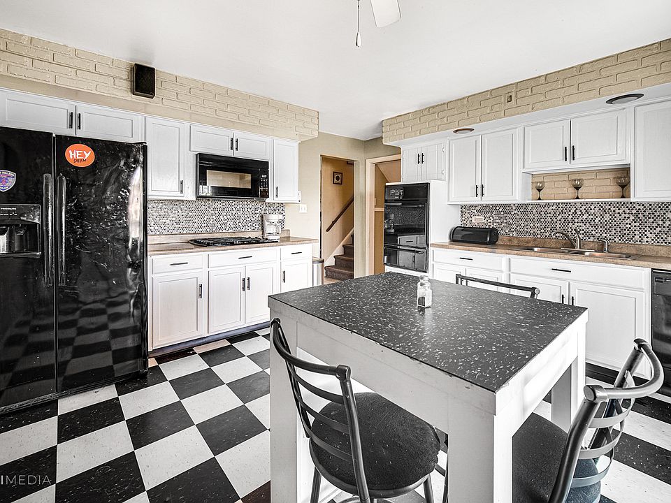 1224 E 166th Pl, South Holland, IL 60473 Zillow